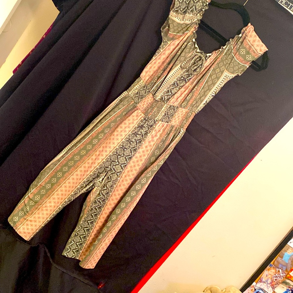 J for Justify Capri pantsuit